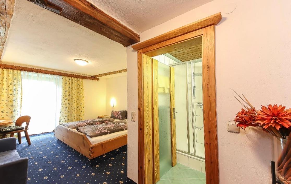 Hochwart Hof Bed & Breakfast Bed & Breakfast Saalbach-Hinterglemm Bagian luar foto